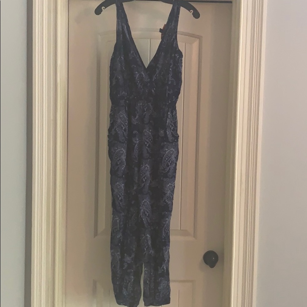 Deep V romper